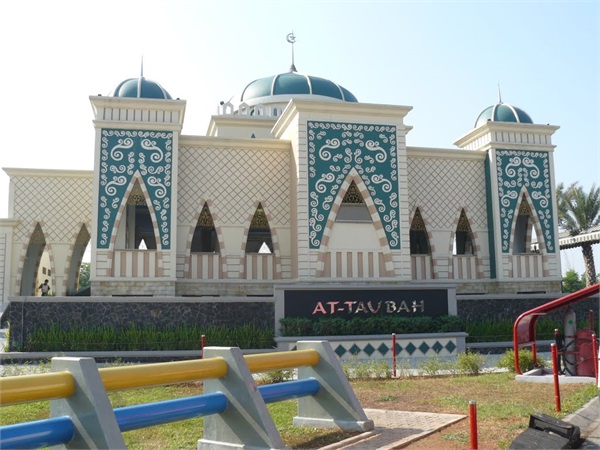 مسجد التوبه (اندونزی)