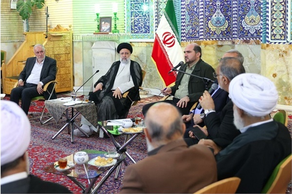 تدارک یک سخنرانی انقلابی در مسجد ابوذر