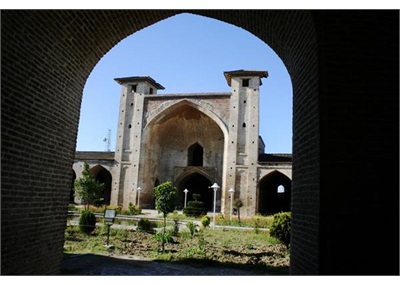 مسجد تاریخی فرح آباد در ساری 1