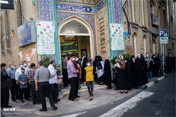 مسجد ادامه دارد