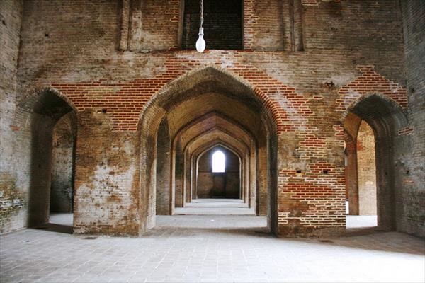 مسجد تاریخی فرح آباد در ساری 16