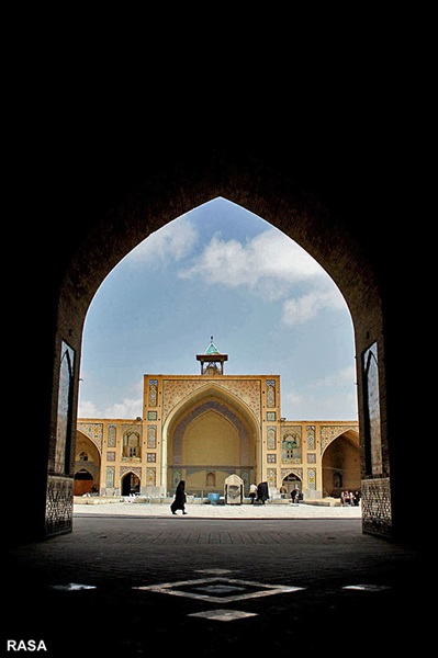 مسجد حکیم اصفهان 7