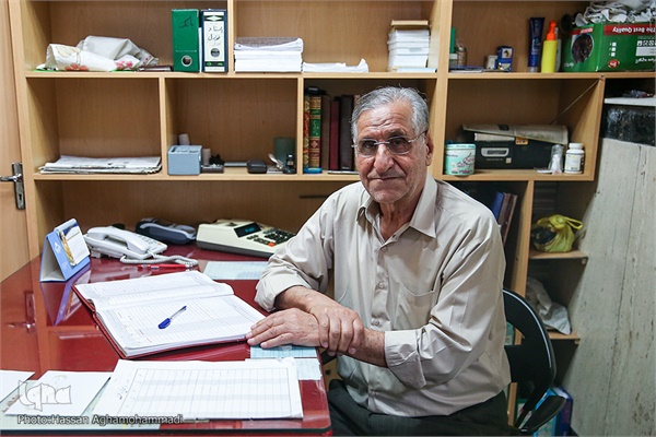 ابراهیم خورشیدی، عضو هیئت امنای مسجد سید عزیز‌الله