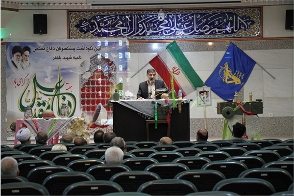 محمدرضا ایلخانی زاده ، روایتگر دفاع مقدس